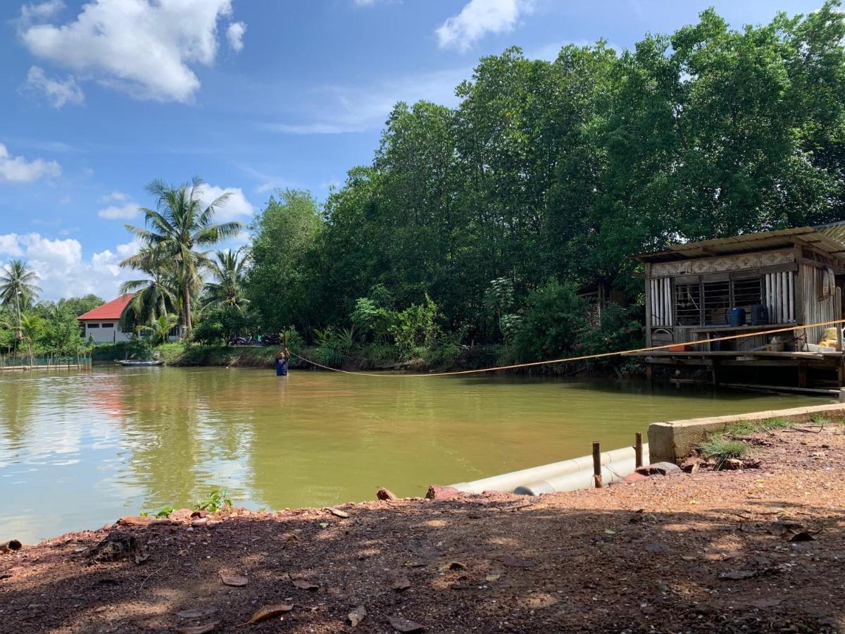 Bakau Hijau River Botel Sungai Petani